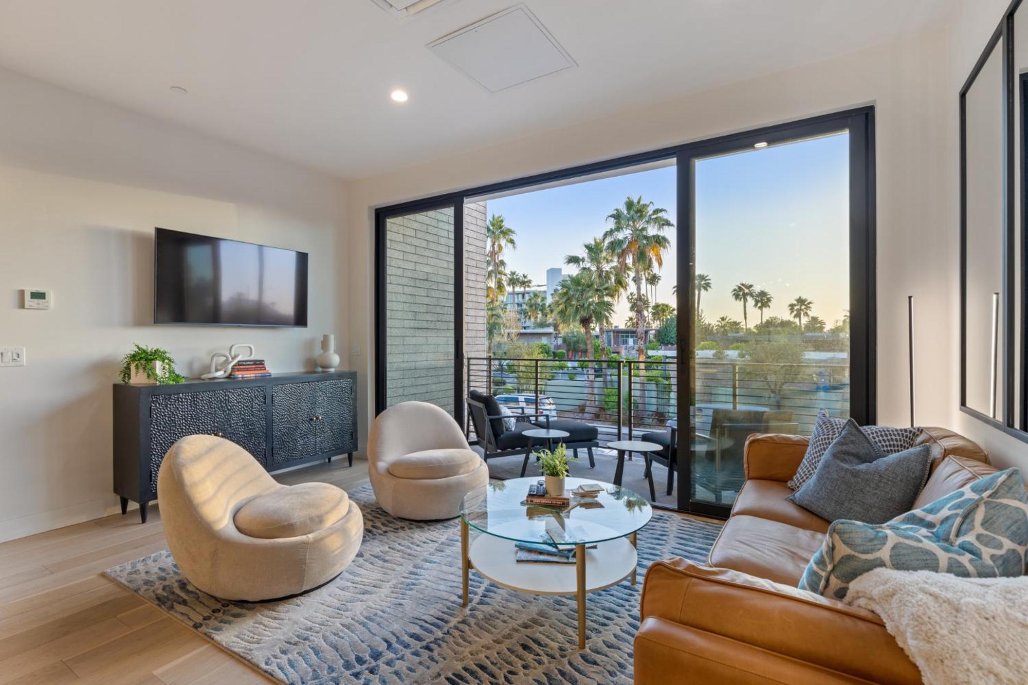Pousada Perfect Friends Escape In Old Town With Pool Access And Roof Deck!